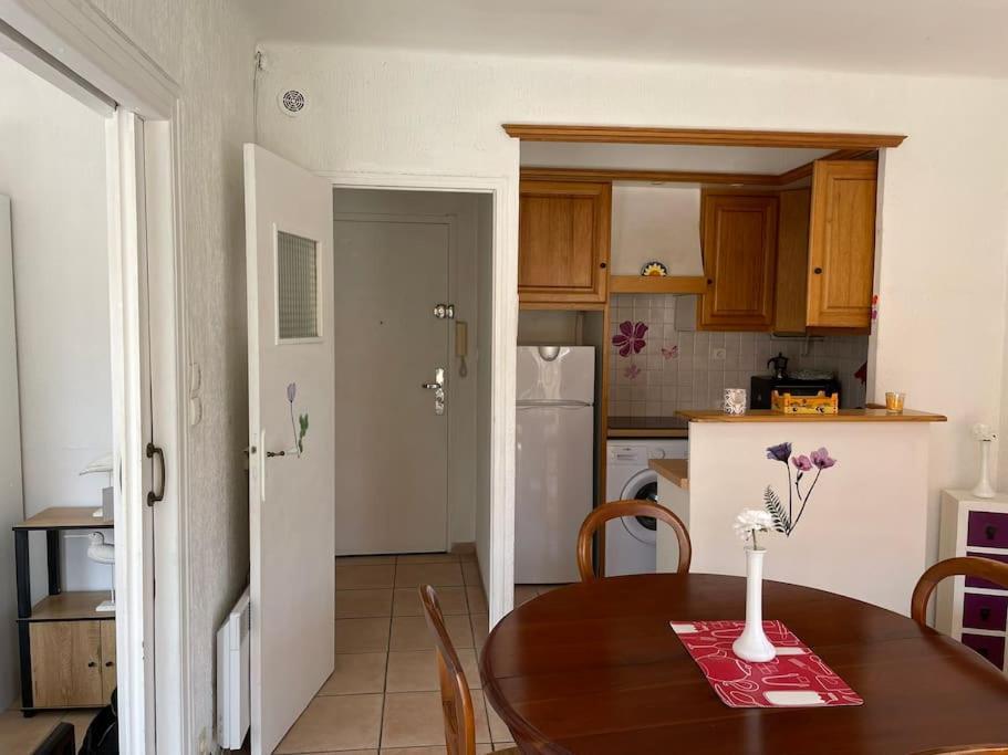 Studio A Sanary-Sur-Mer Avec Balcon A 200M Du Port Exteriér fotografie
